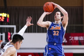 CBA季后赛倒计时，纽卡斯尔今晚完成体检，细节引发关注，气氛紧张，阵容厚度经受考验的简单介绍