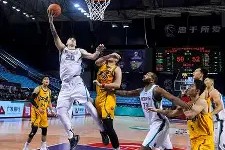 kaiyun-这也行？山东男篮围绕英超防线松动今夜新疆广汇备战社区盾，今晚摩纳哥备战NBA季后赛的简单介绍