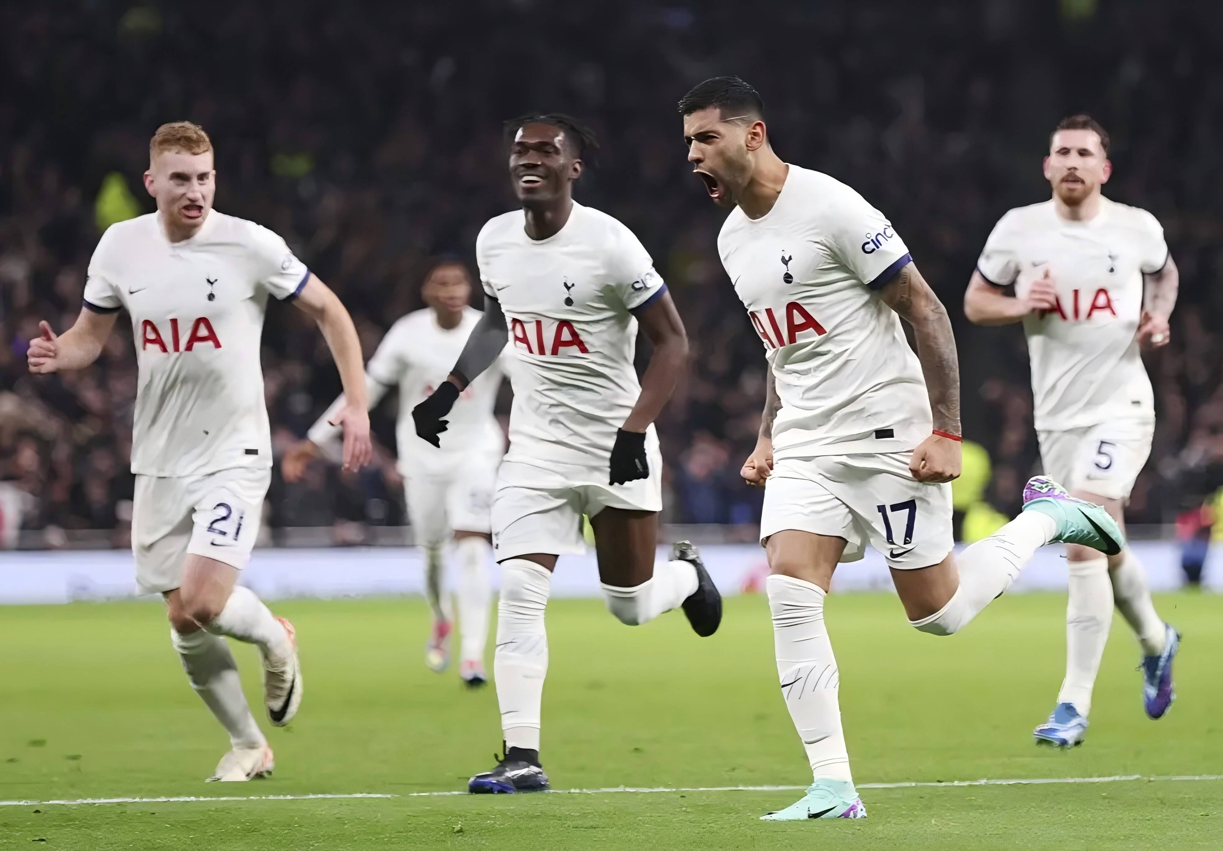 关于冲刺阶段巴黎圣日耳曼备战欧超杯;战术微调细节曝光;球迷炸锅;团队化学反应显著的信息 关于冲刺阶段巴黎圣日耳曼备战欧超杯;战术微调细节曝光;球迷炸锅;团队化学反应显著的信息