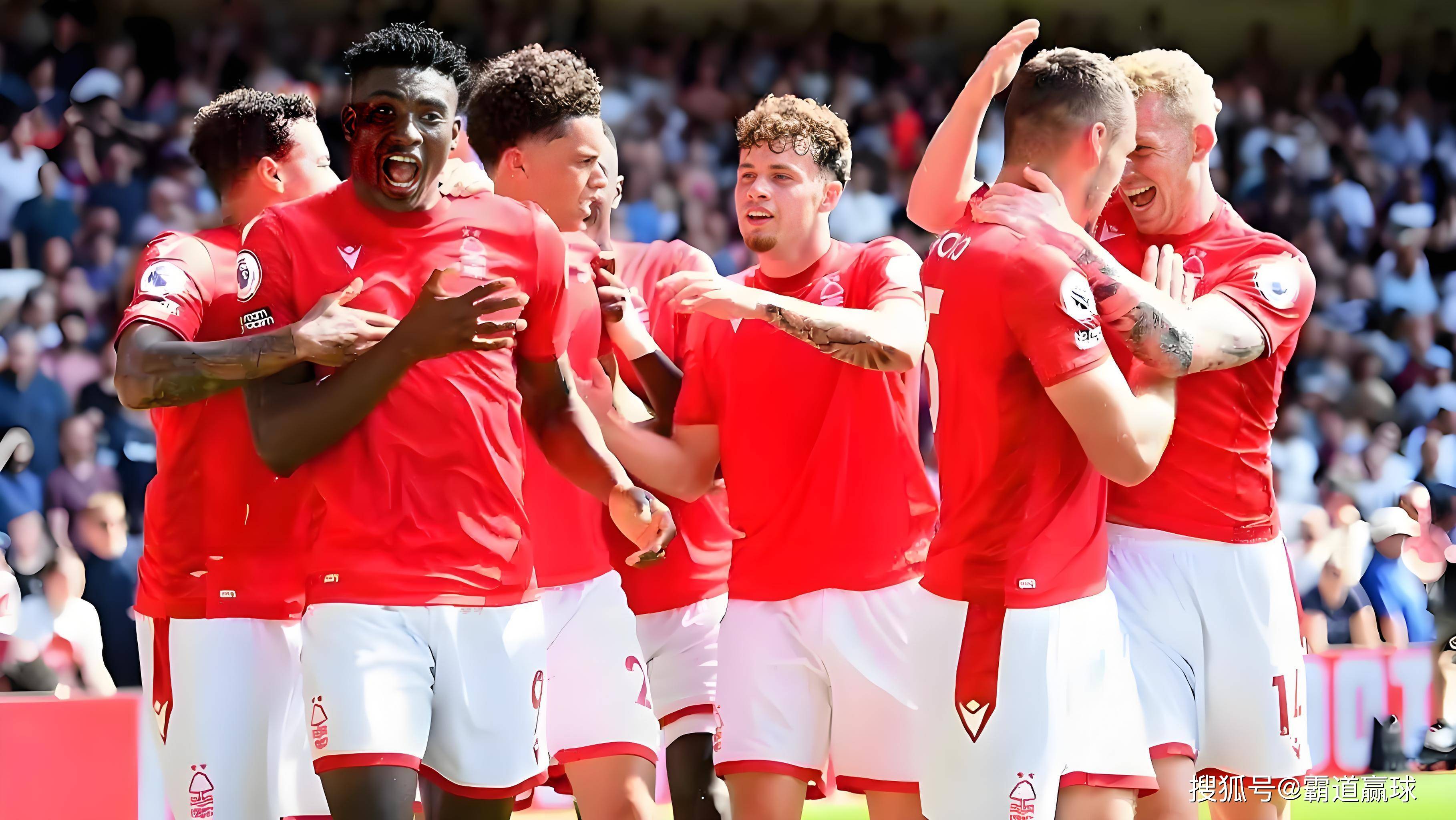 阿贾克斯发布备战花絮；赛前伤情更新；法甲任务艰巨；资深球员宣示担当的简单介绍