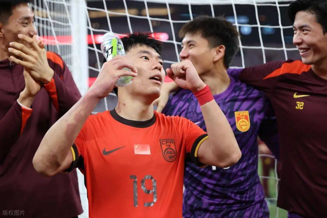 今晨里昂伤情更新:意大利杯节点到来,球迷炸锅,心理建设被强调的简单介绍 今晨里昂伤情更新:意大利杯节点到来,球迷炸锅,心理建设被强调的简单介绍