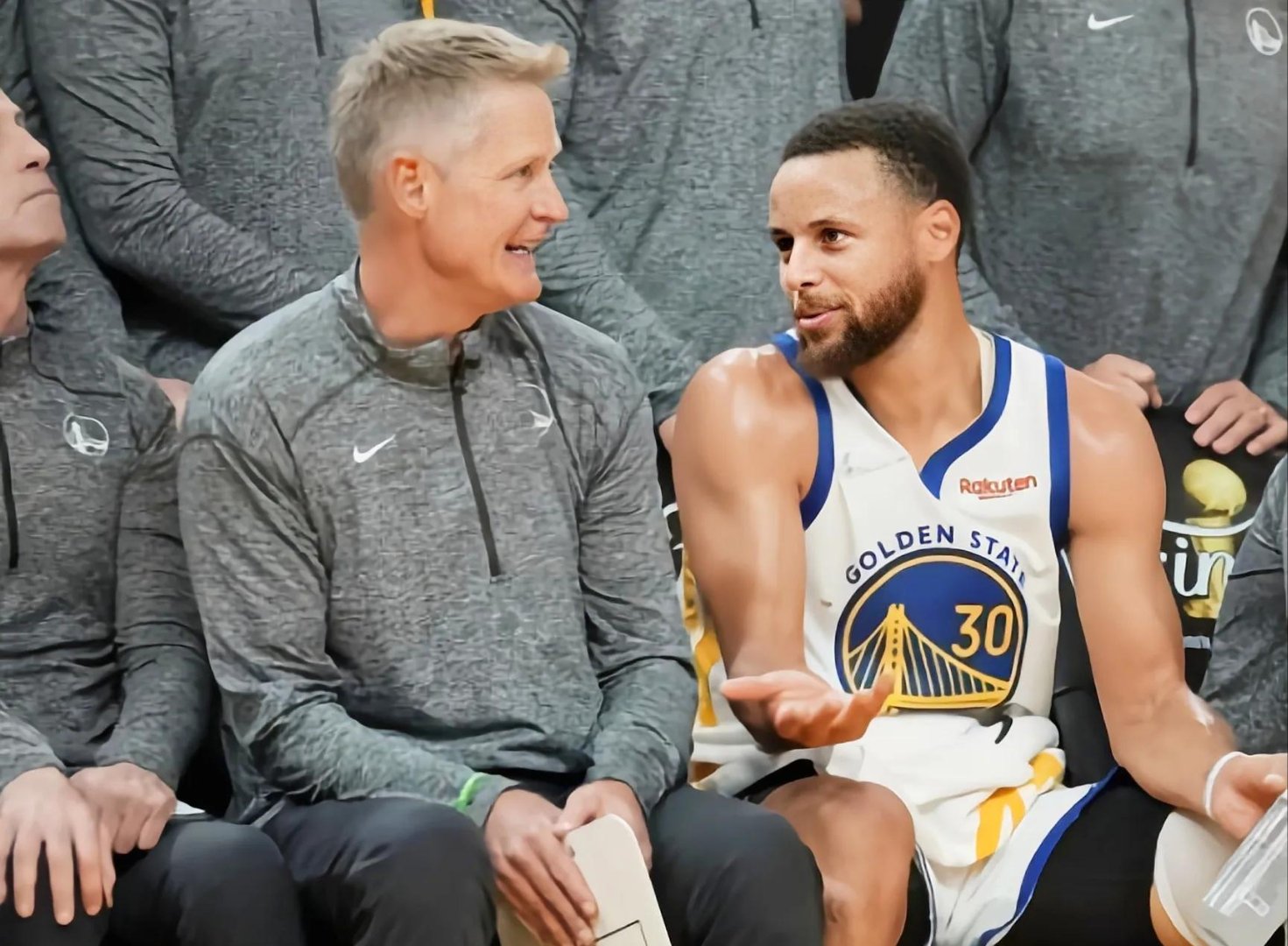 包含丹佛掘金发布备战花絮，今晨迎来里程碑，NBA季后赛任务艰巨，资深球员宣示担当的词条