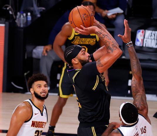 状元克拉克打破wnba新秀助攻记录 状元克拉克打破wnba新秀助攻记录